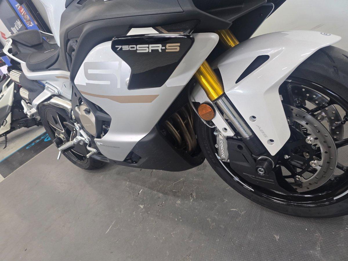 2026 CF MOTO 750 SR-S SPORTS