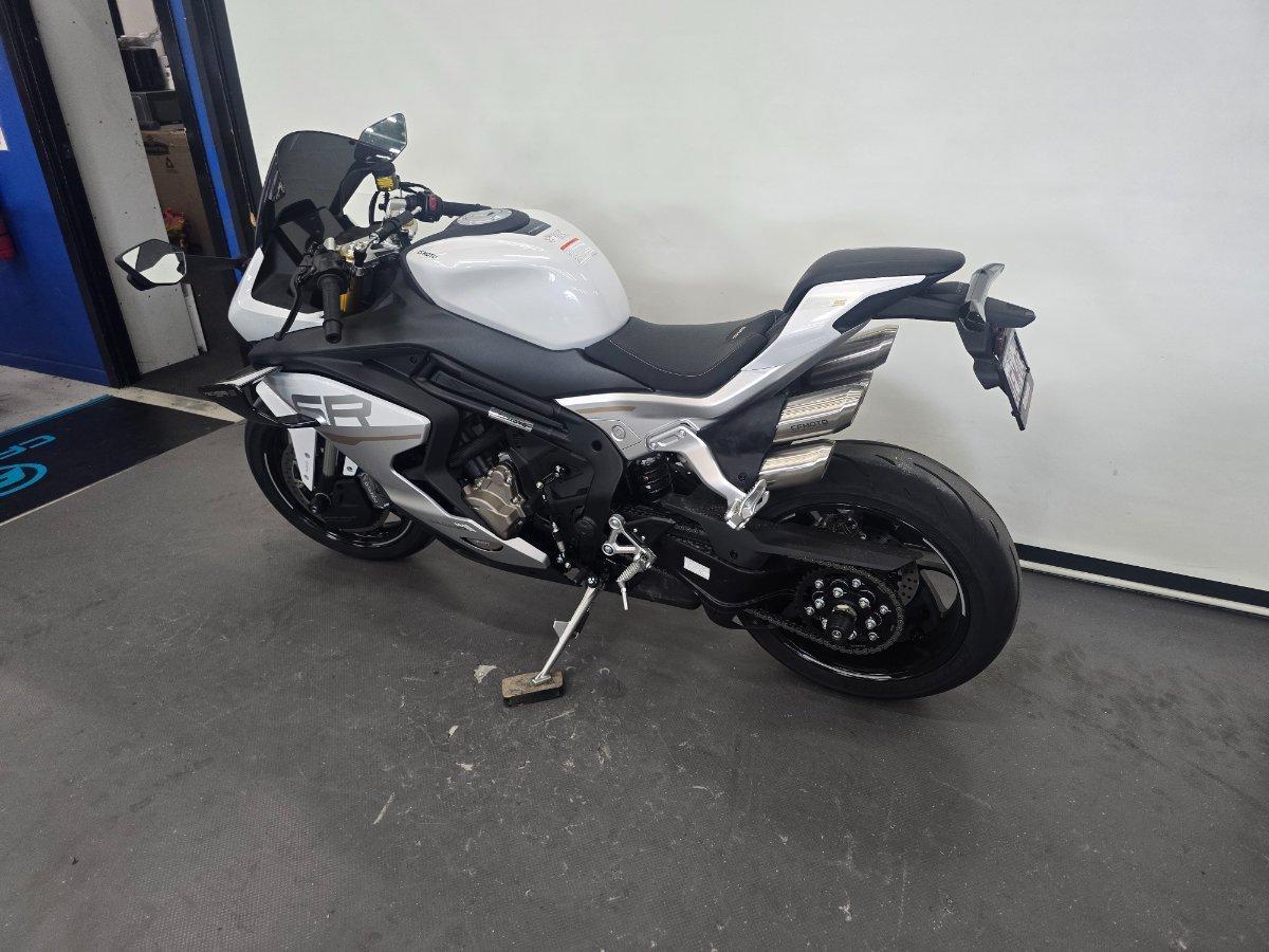 2026 CF MOTO 750 SR-S SPORTS