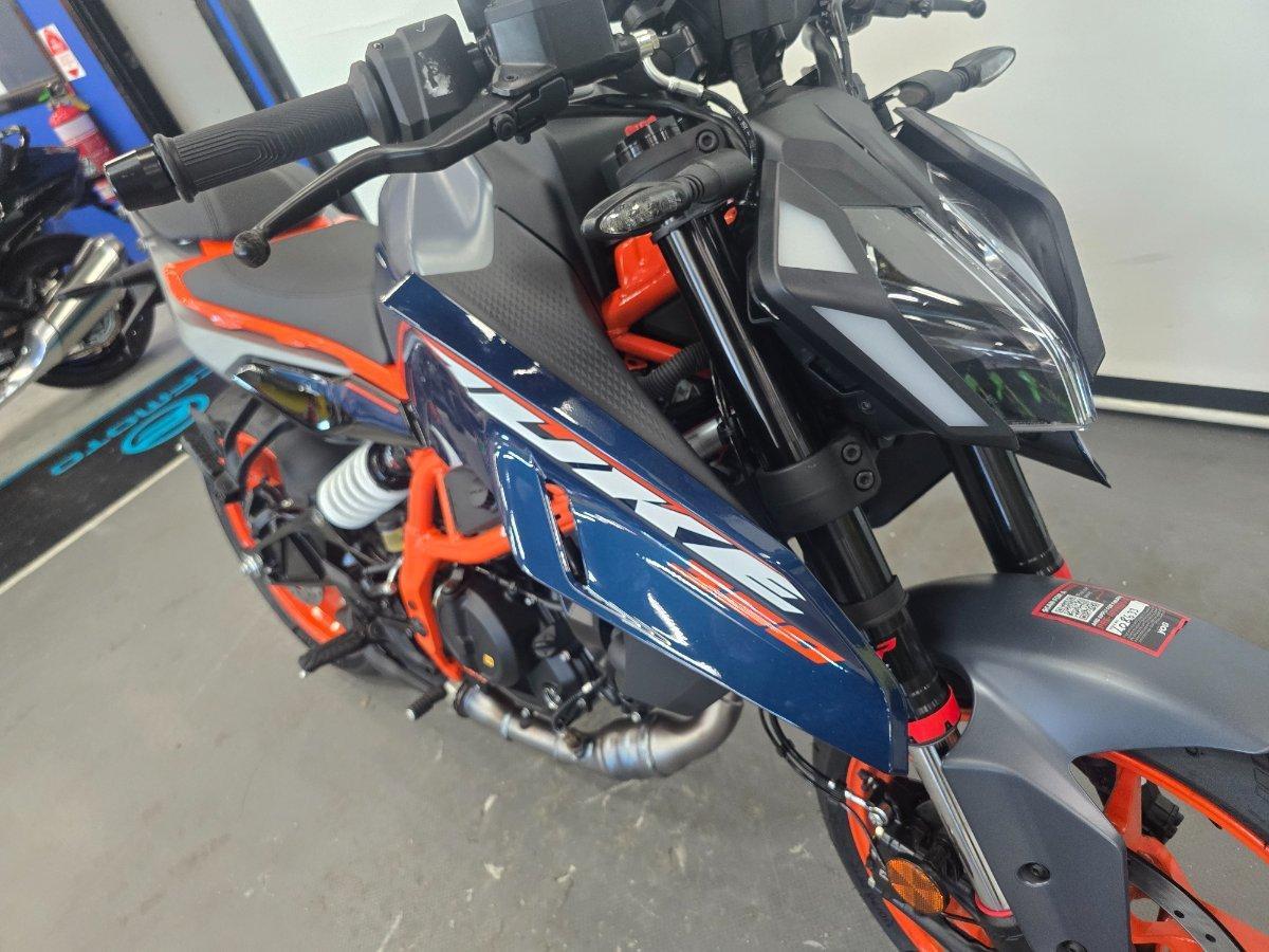 2025 KTM 390 DUKE ROAD
