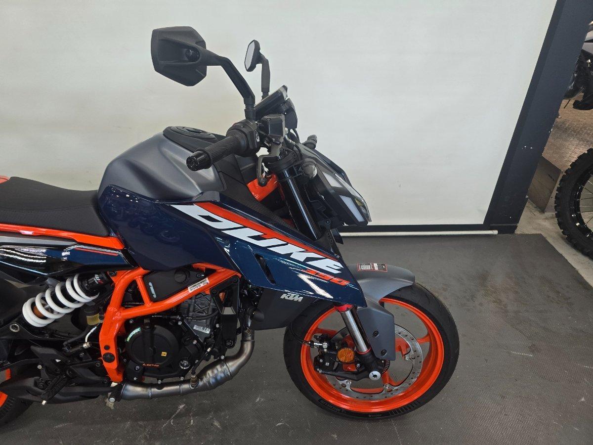 2025 KTM 390 DUKE ROAD