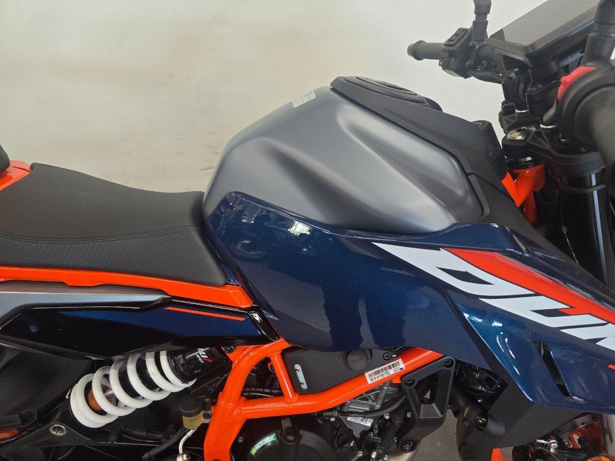2025 KTM 390 DUKE ROAD