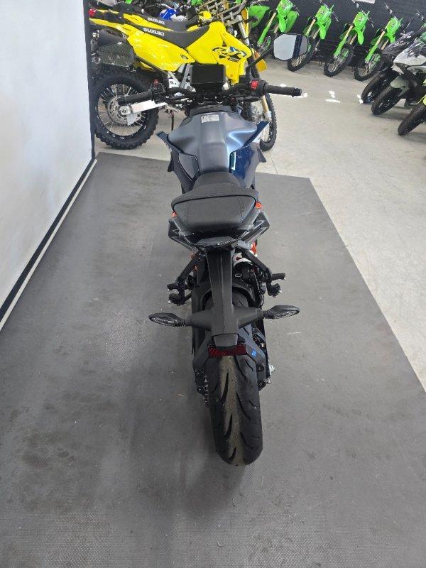 2025 KTM 390 DUKE ROAD