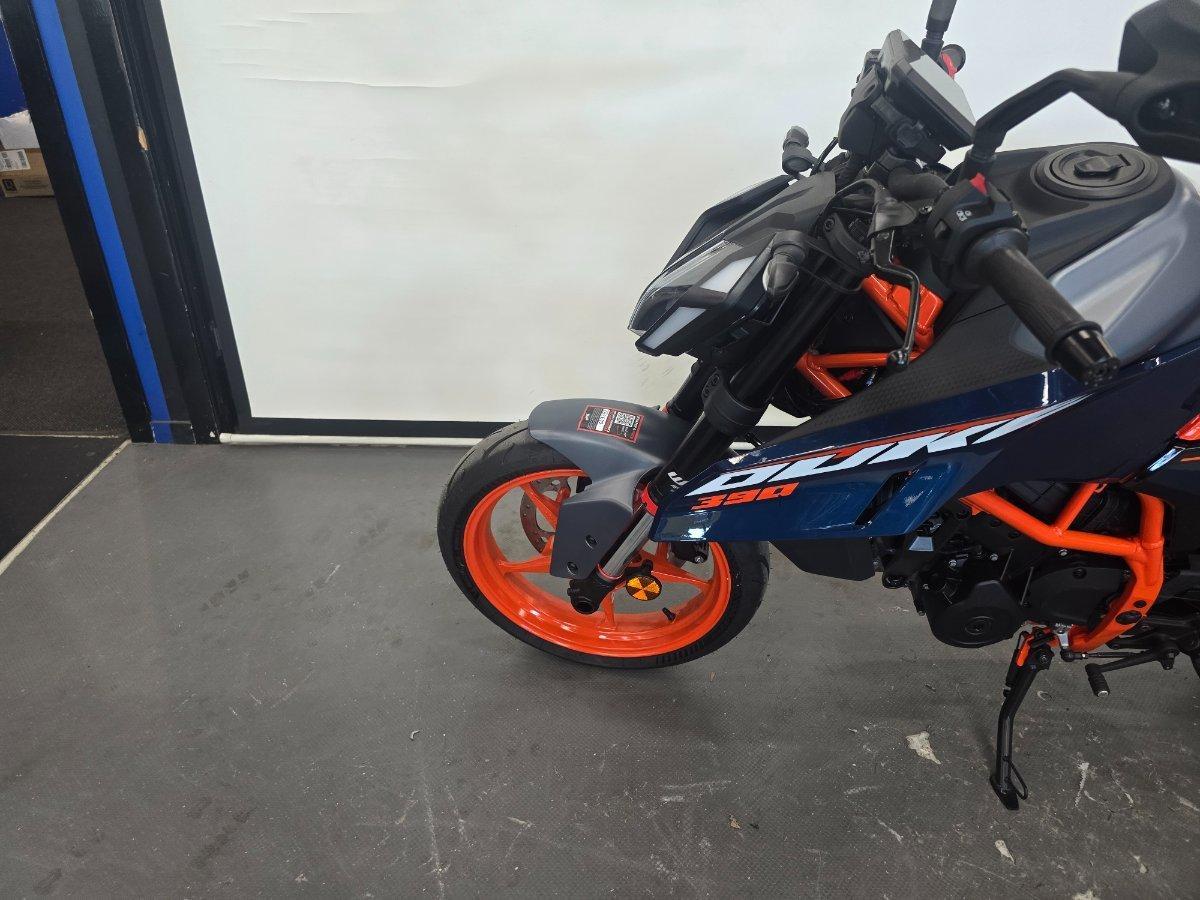 2025 KTM 390 DUKE ROAD