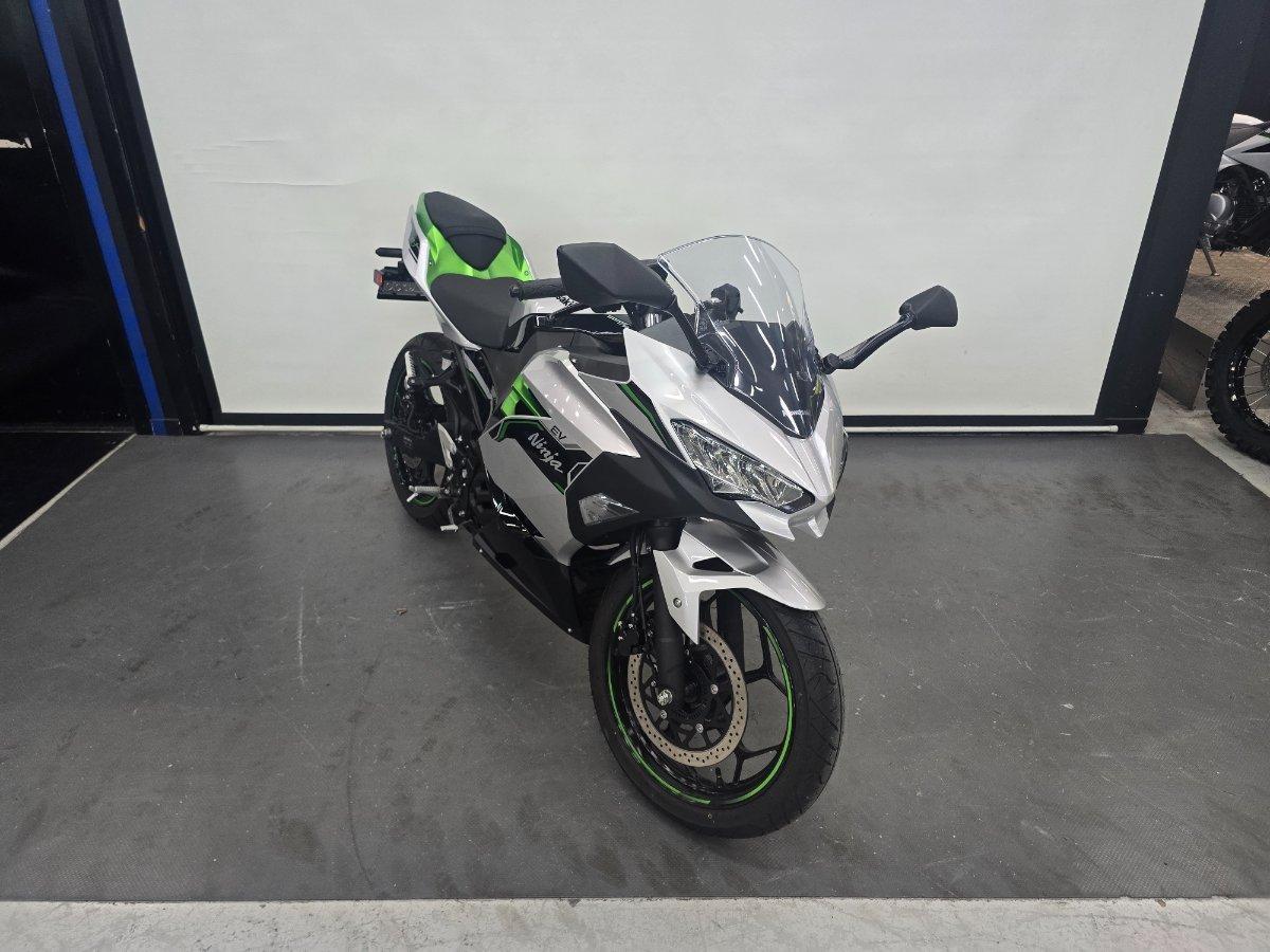 2024 KAWASAKI NINJA e-1 ROAD