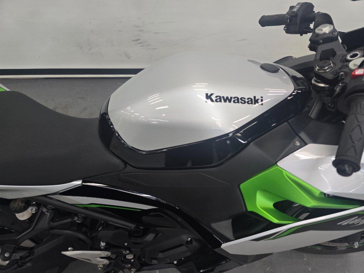 2024 KAWASAKI NINJA e-1 ROAD