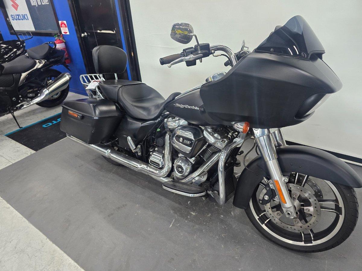 2018 HARLEY-DAVIDSON FLTRXS ROAD GLIDE SPECIAL CRUISER