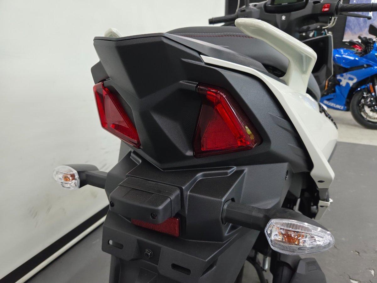2026 SUZUKI AVENIS 125 SCOOTER