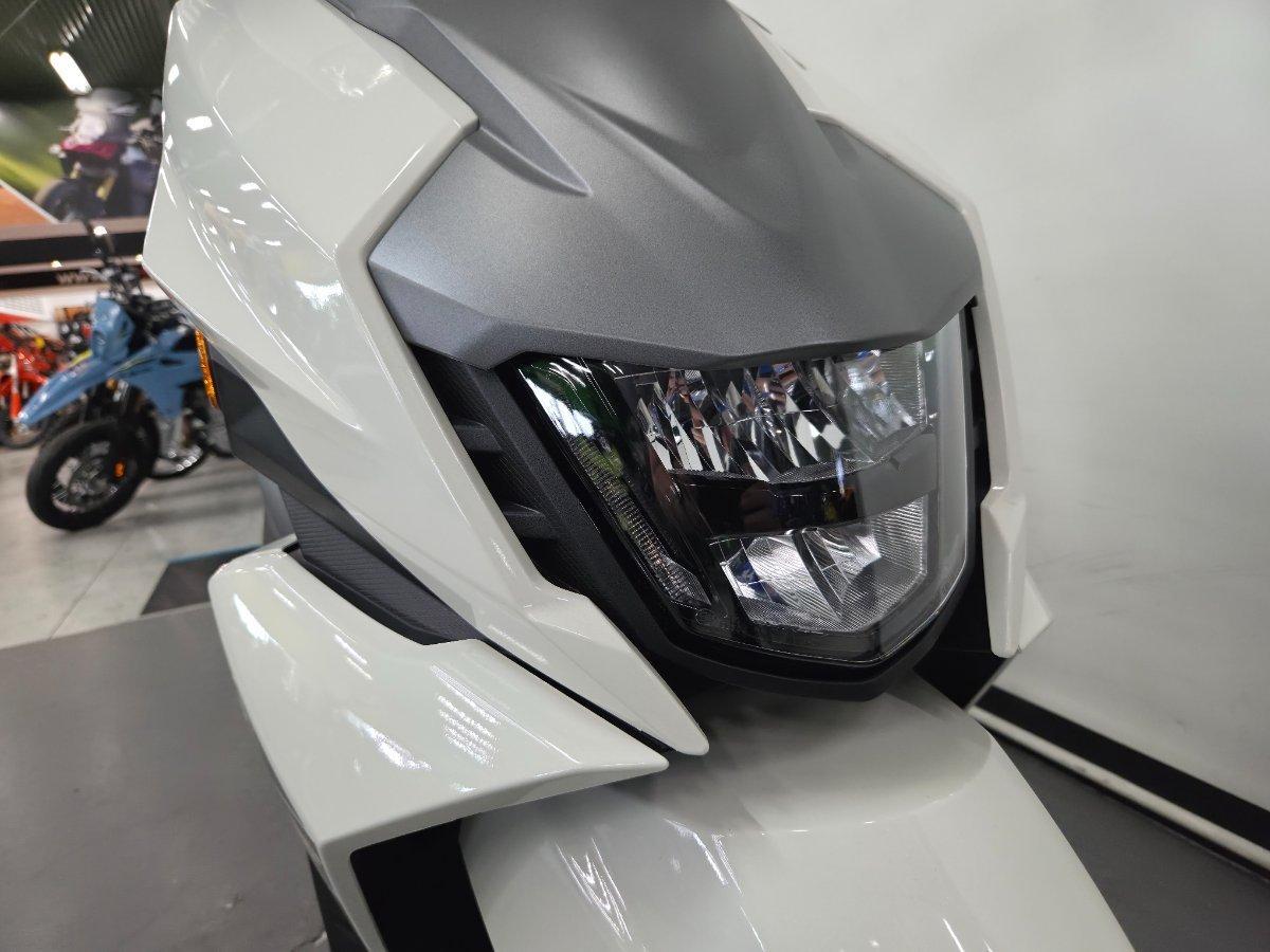 2026 SUZUKI AVENIS 125 SCOOTER