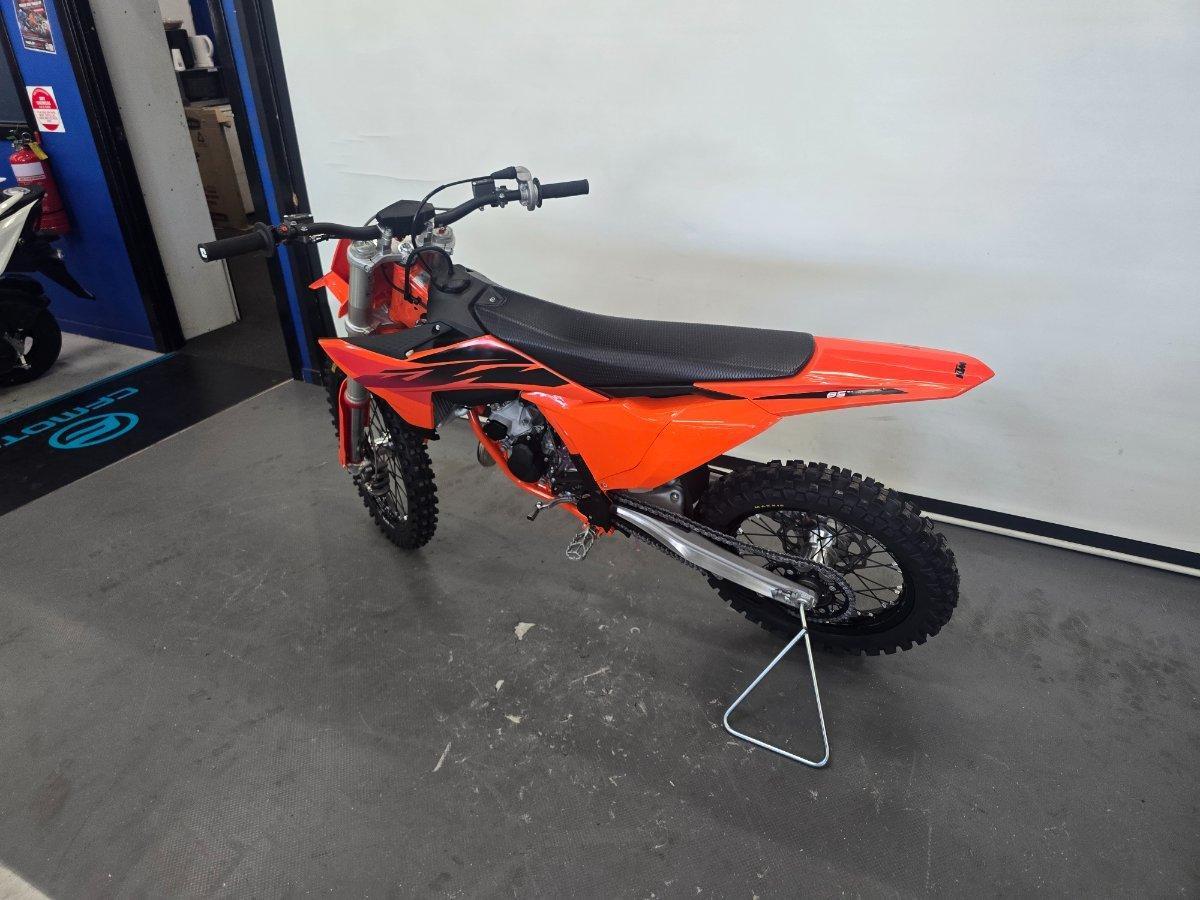 2026 KTM 85 SX (19/16) MINIBIKE