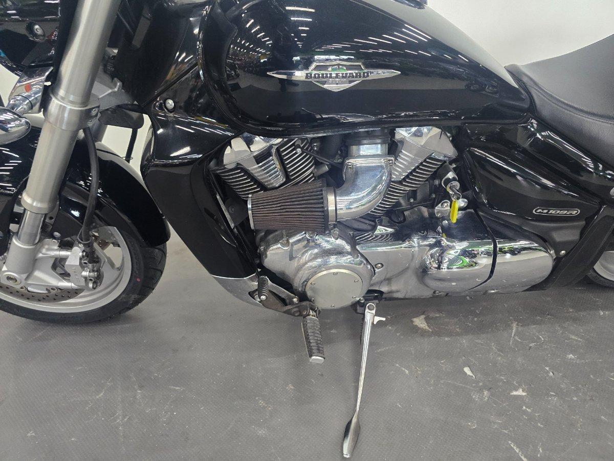 2012 SUZUKI VZR 1800 BOULEVARD (M109R) CRUISER