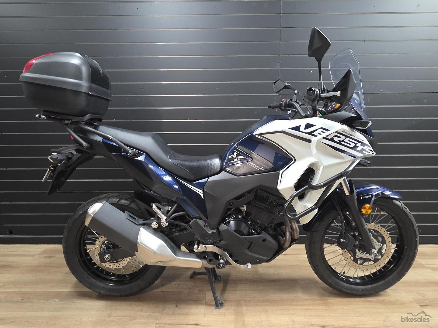 2009 SUZUKI VZ1500 BOULEVARD (M90) CRUISER