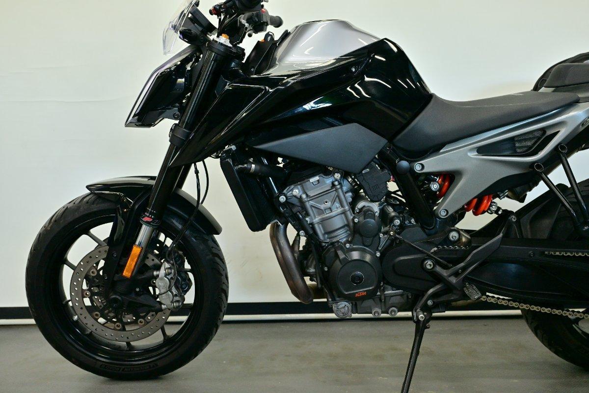 2019 KTM 790 DUKE ROAD