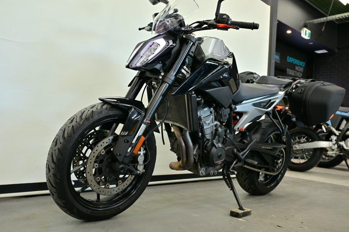 2019 KTM 790 DUKE ROAD