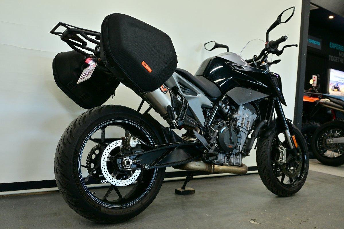 2019 KTM 790 DUKE ROAD