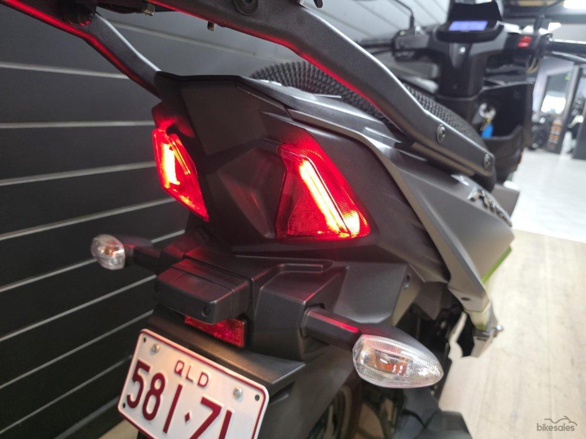 2023 SUZUKI AVENIS 125 SCOOTER