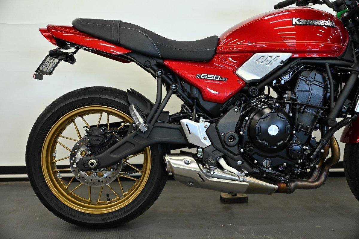 2024 KAWASAKI Z650 RS ROAD