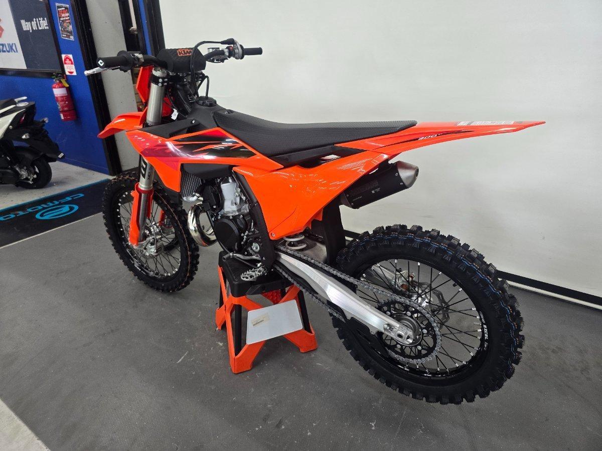 2026 KTM 300 SX MOTOCROSS