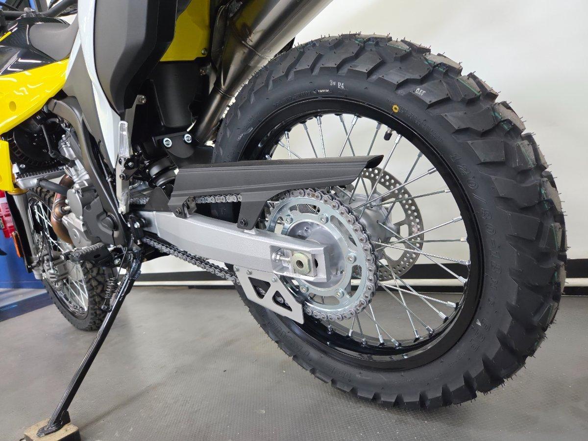 2026 SUZUKI DR-Z4S DUAL SPORTS