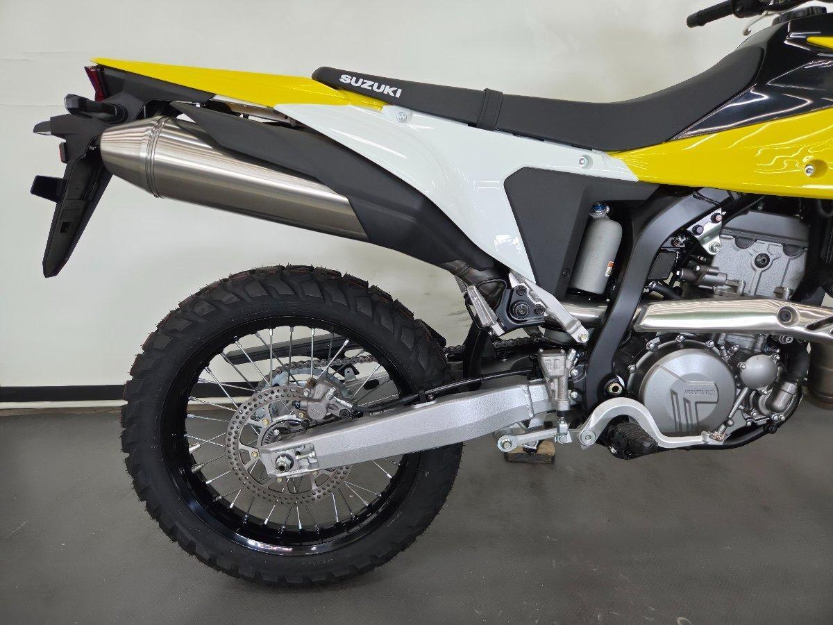 2026 SUZUKI DR-Z4S DUAL SPORTS