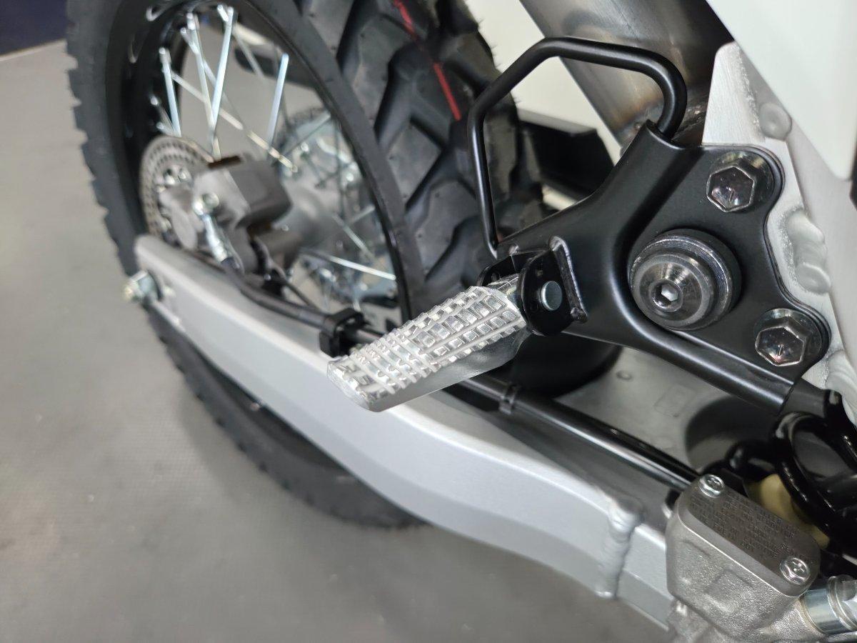 2026 SUZUKI DR-Z4S DUAL SPORTS