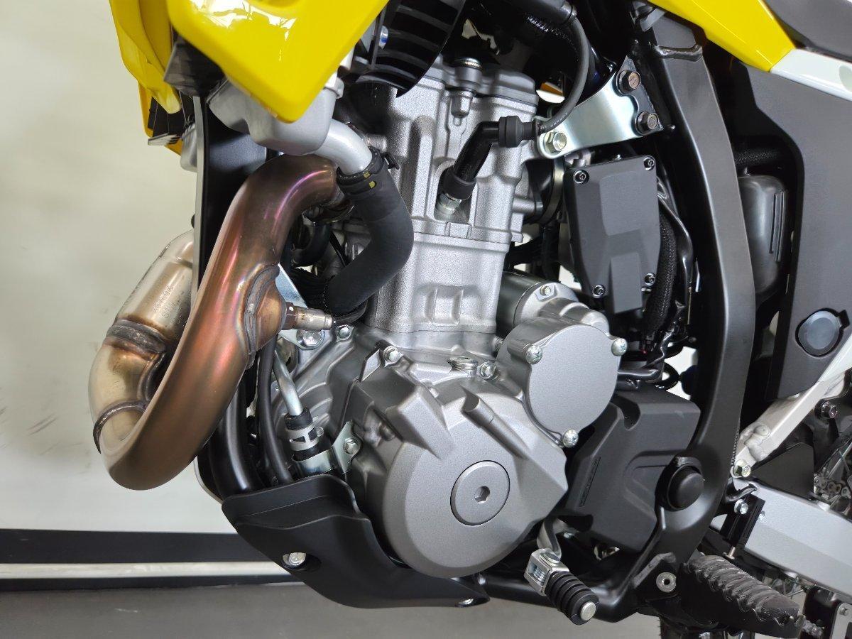 2026 SUZUKI DR-Z4S DUAL SPORTS