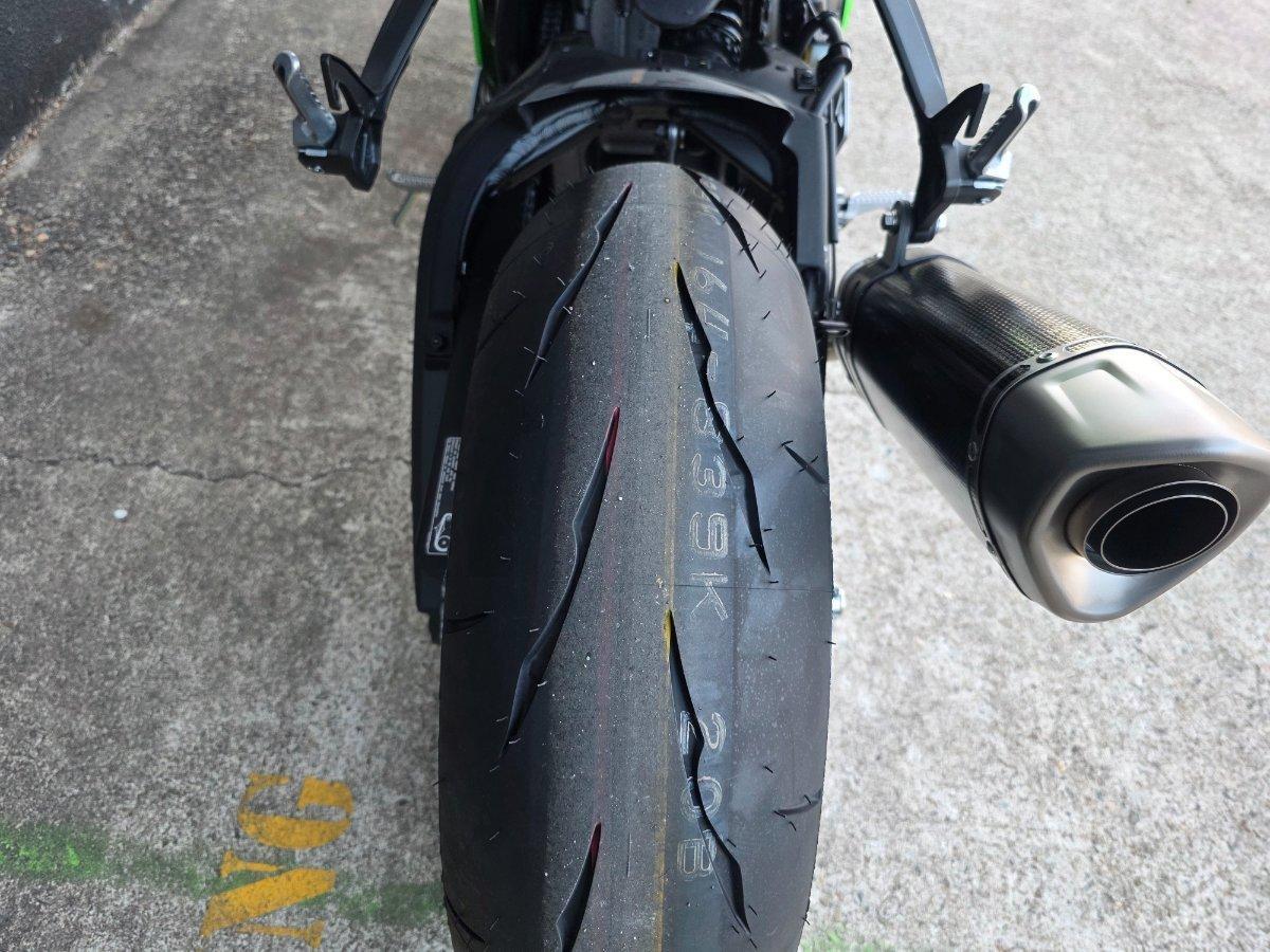 2025 KAWASAKI NINJA ZX-10R SPORTS
