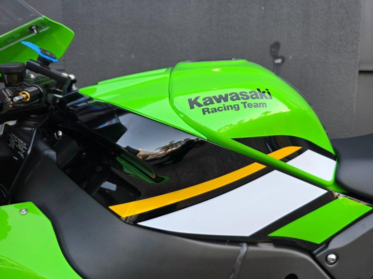2025 KAWASAKI NINJA ZX-10R SPORTS