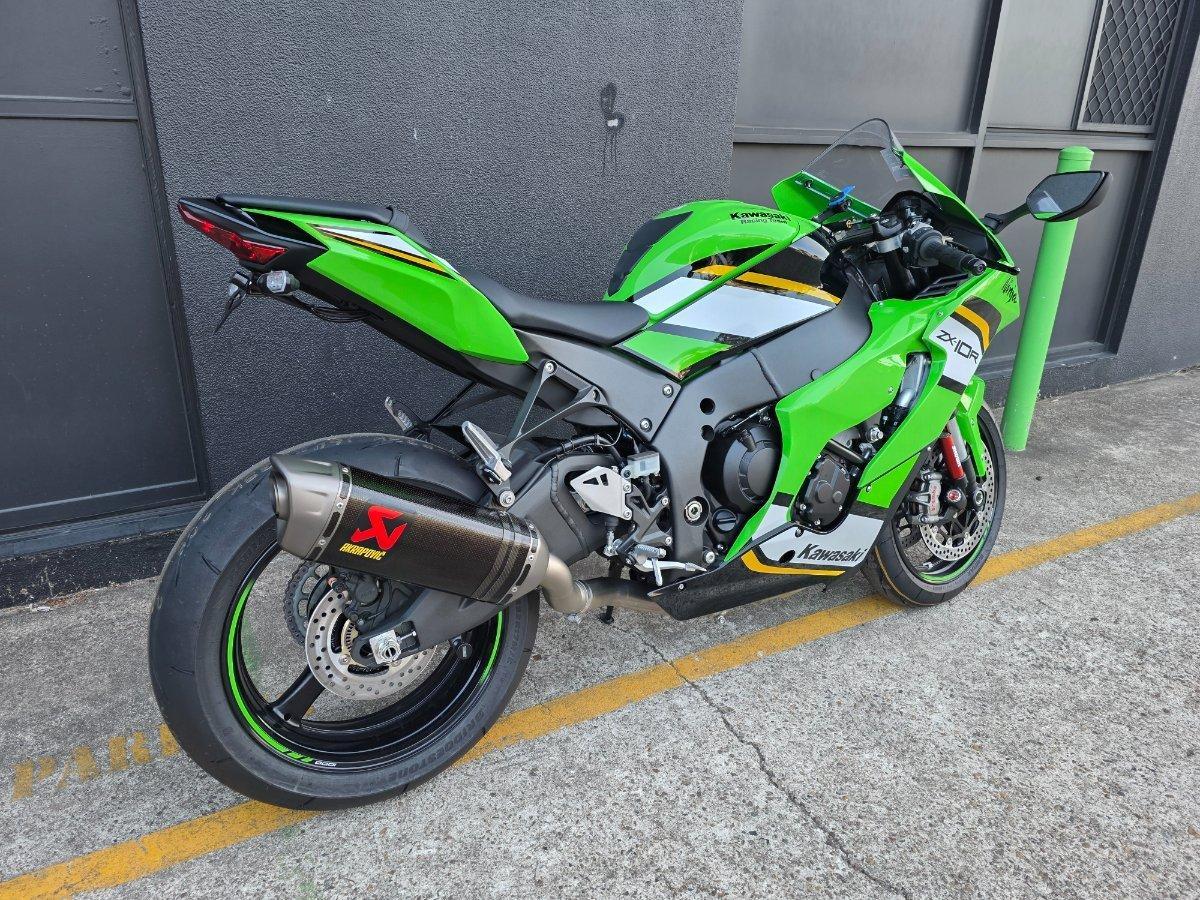 2025 KAWASAKI NINJA ZX-10R SPORTS
