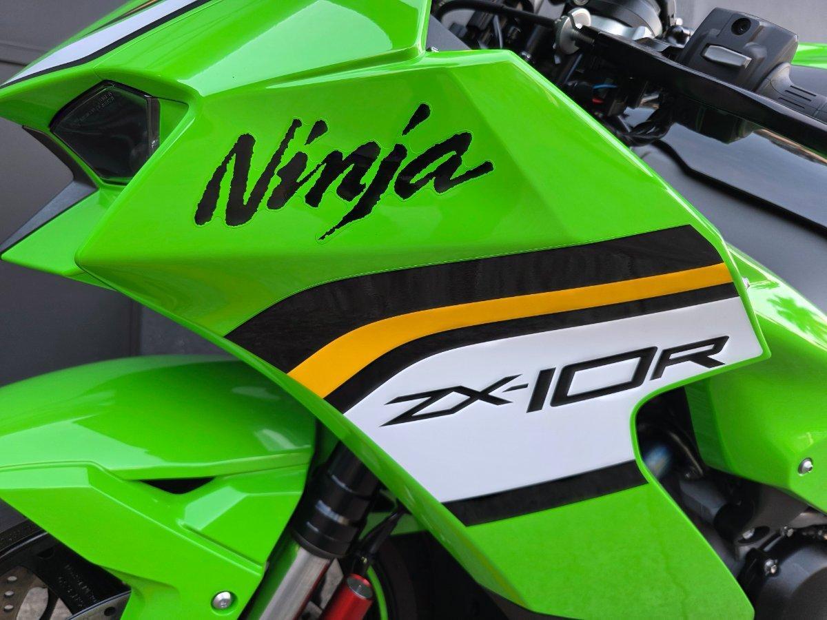 2025 KAWASAKI NINJA ZX-10R SPORTS