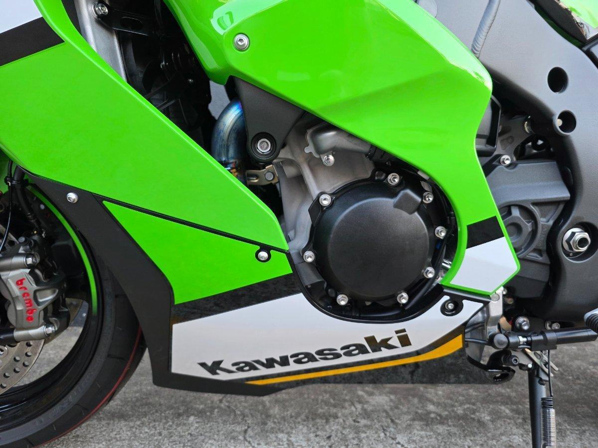 2025 KAWASAKI NINJA ZX-10R SPORTS
