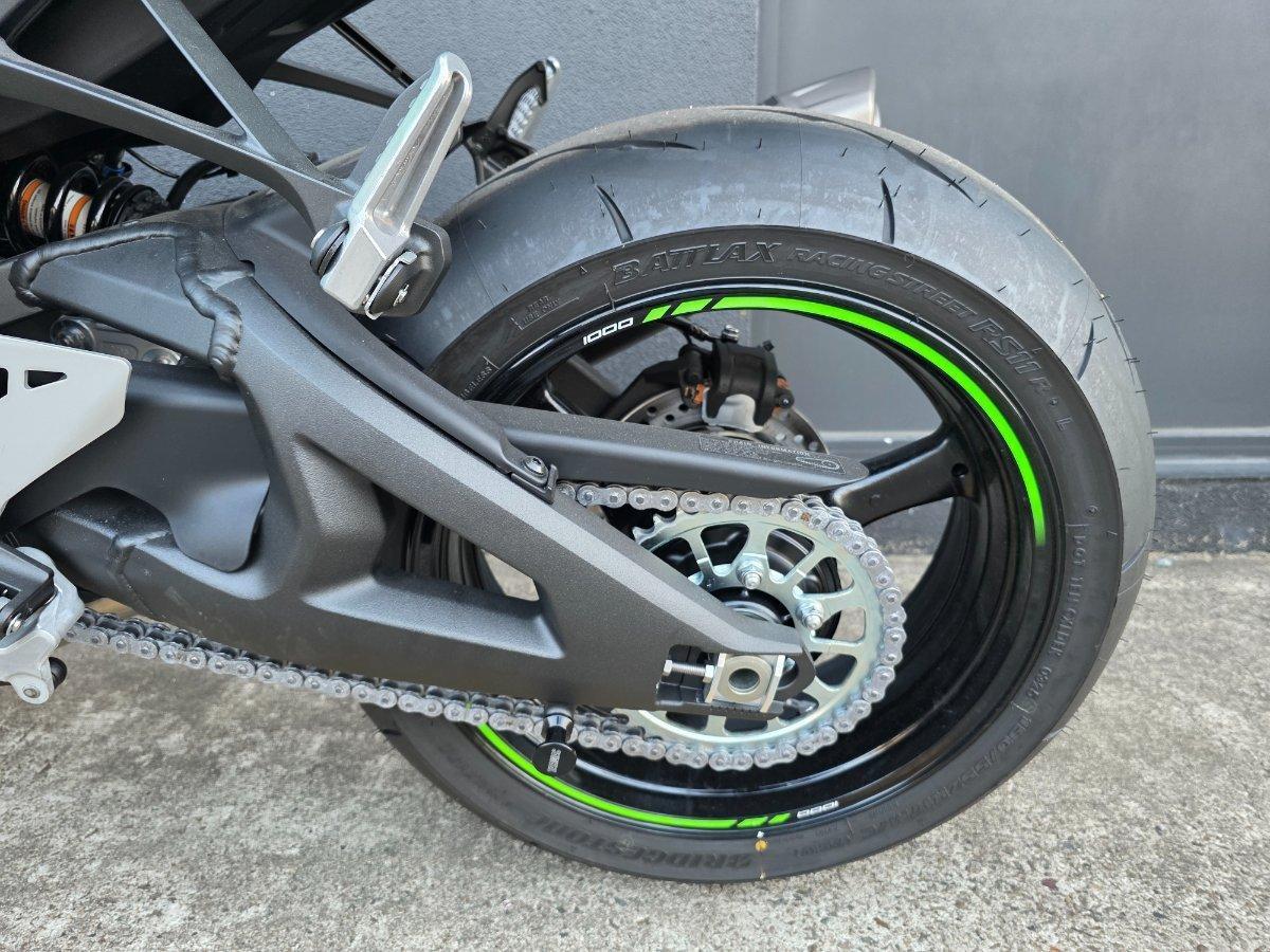 2025 KAWASAKI NINJA ZX-10R SPORTS