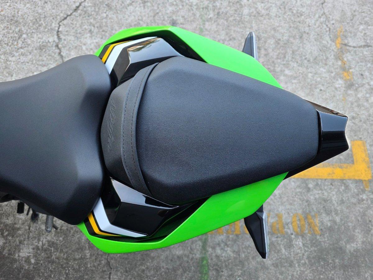 2025 KAWASAKI NINJA ZX-10R SPORTS