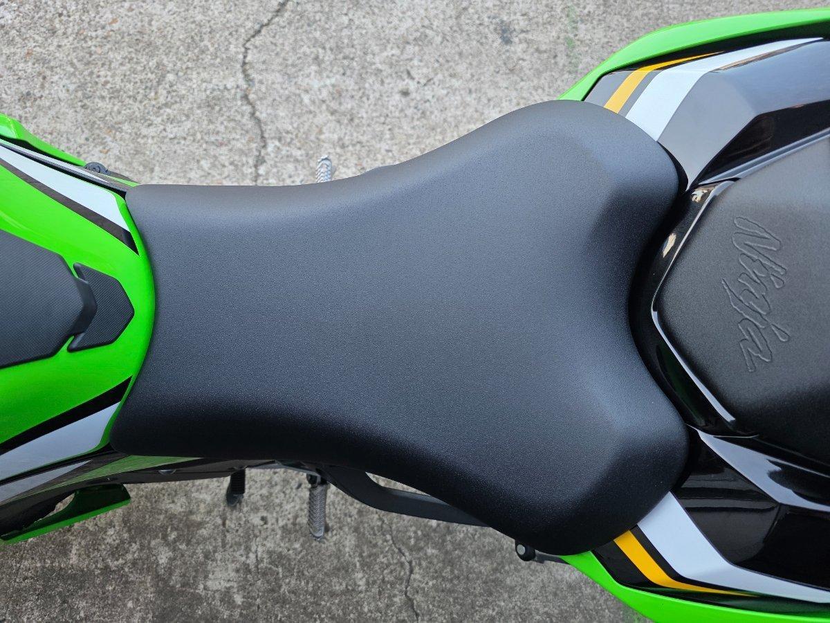 2025 KAWASAKI NINJA ZX-10R SPORTS