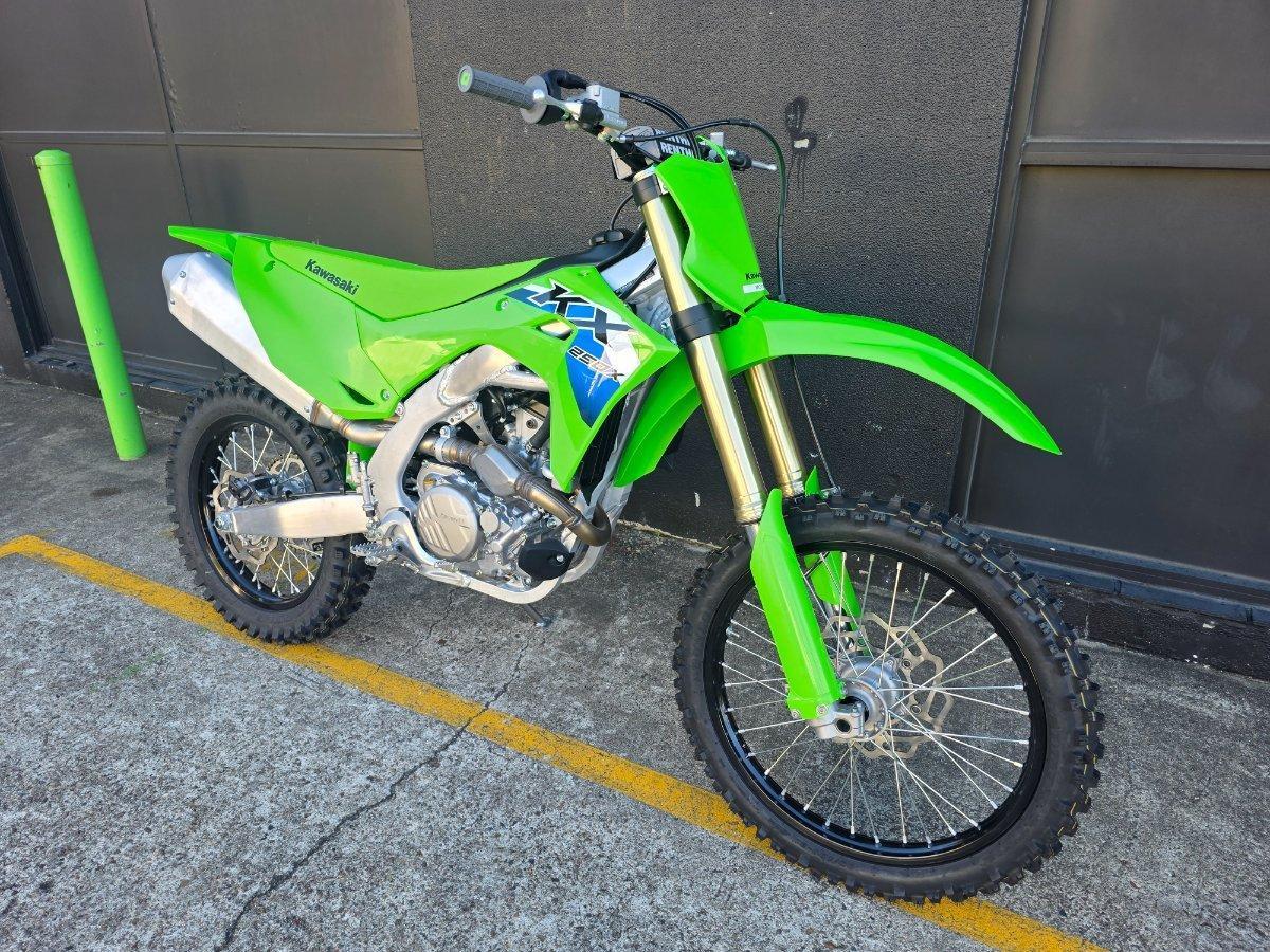 2026 KAWASAKI KX250X MOTOCROSS