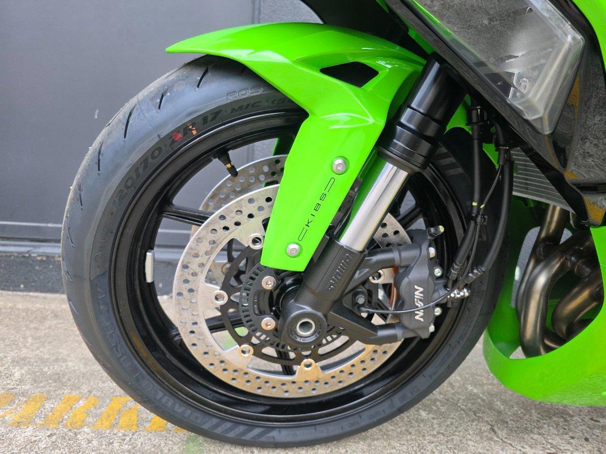 2025 KAWASAKI NINJA ZX-6R (636) SPORTS