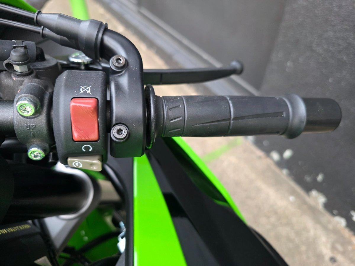2025 KAWASAKI NINJA ZX-6R (636) SPORTS