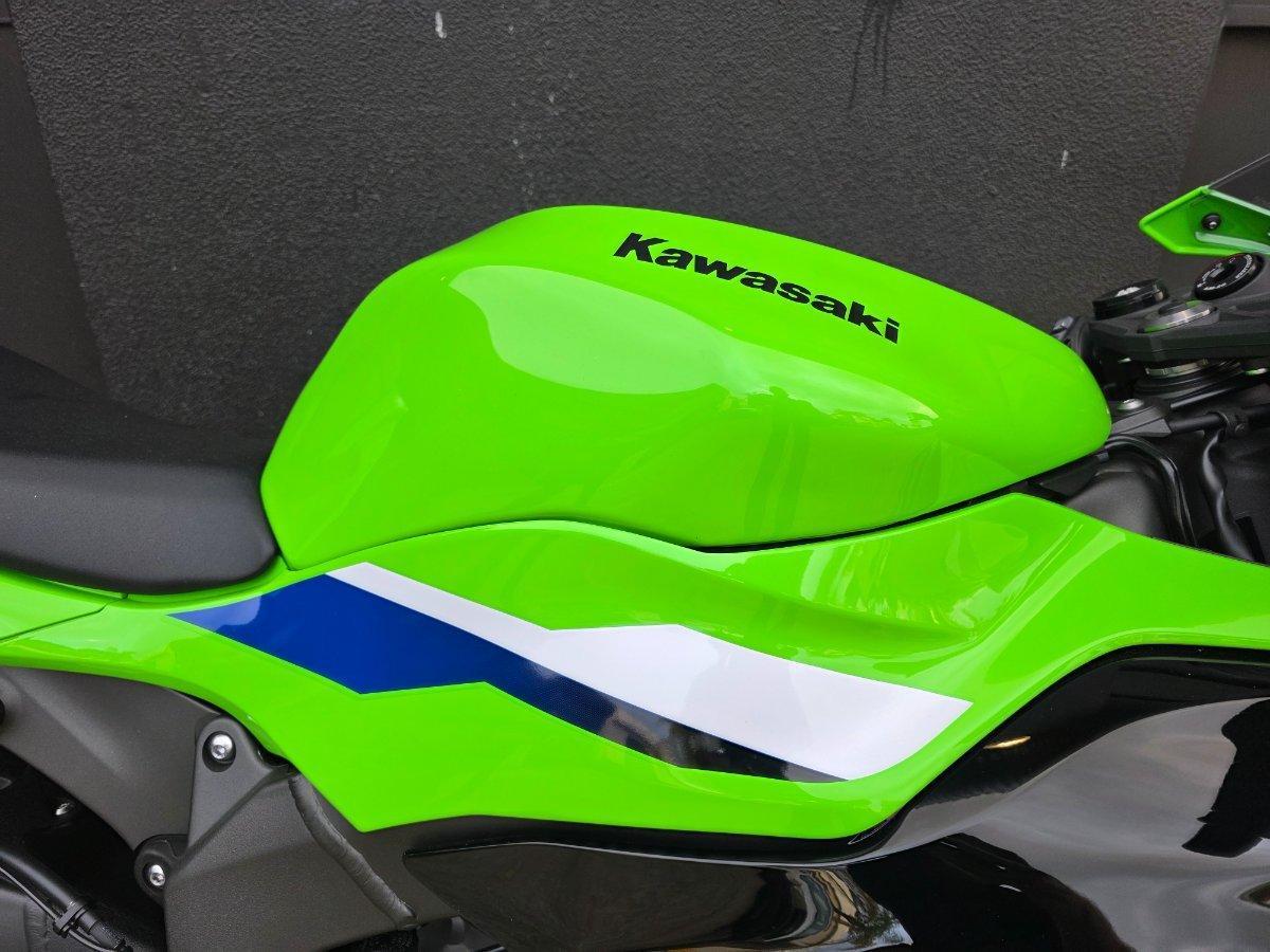 2025 KAWASAKI NINJA ZX-6R (636) SPORTS