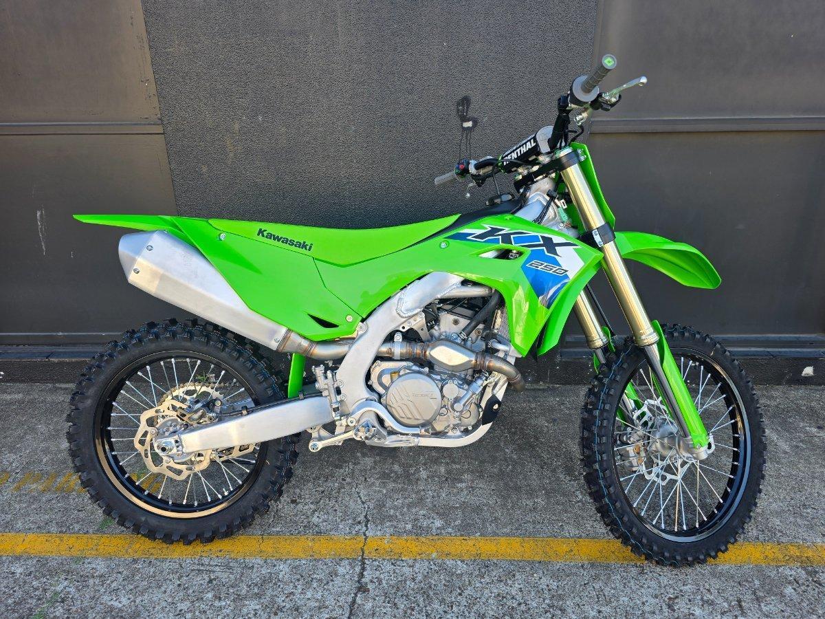 2026 KAWASAKI KX250 MOTOCROSS