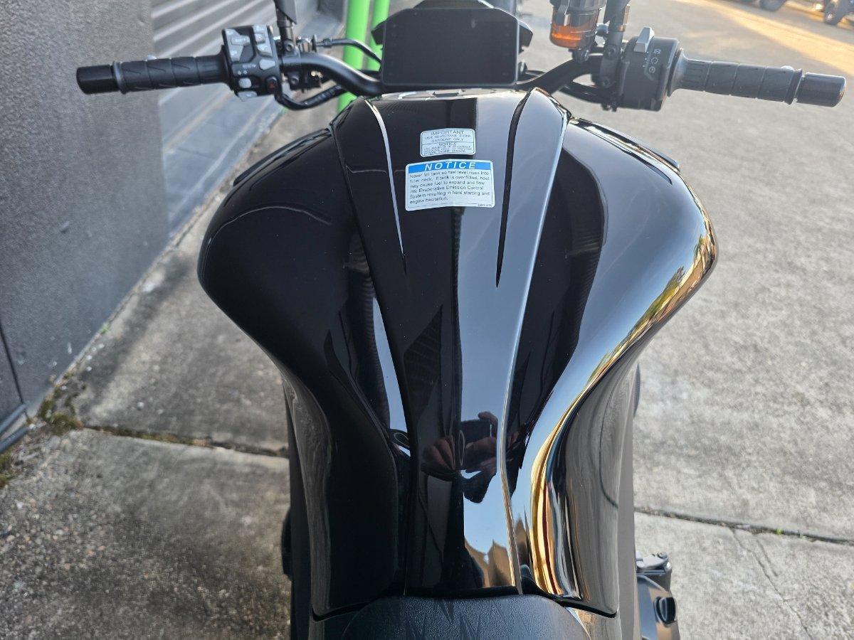2026 KAWASAKI Z1100 SPORTS
