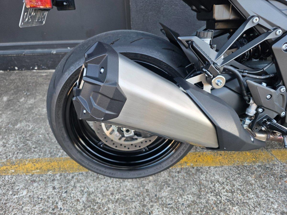 2026 KAWASAKI Z1100 SPORTS