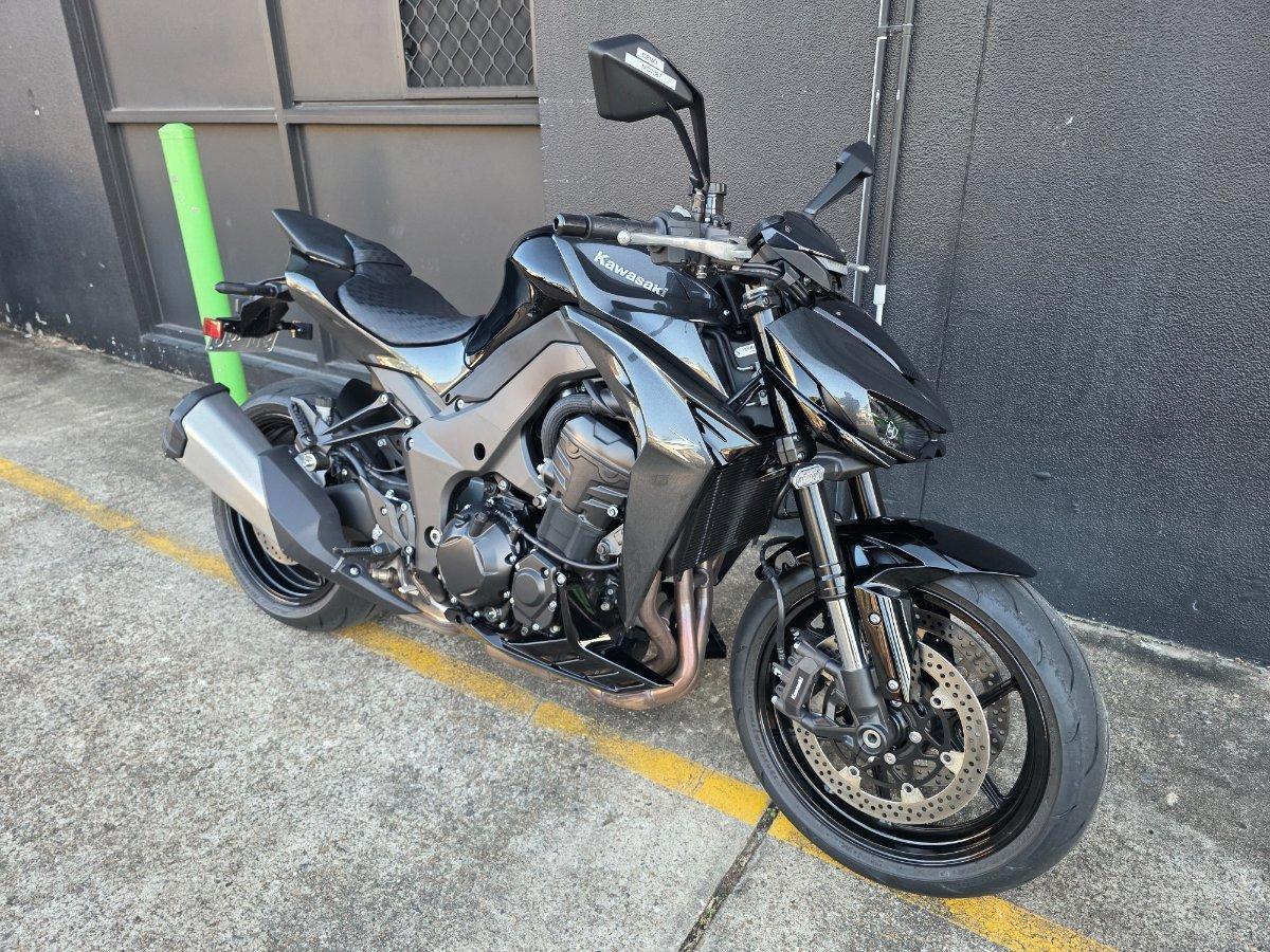 2026 KAWASAKI Z1100 SPORTS