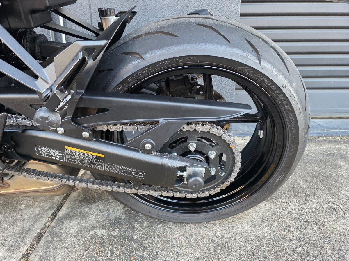 2026 KAWASAKI Z1100 SPORTS