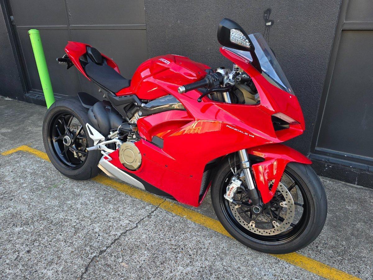 2019 DUCATI PANIGALE V4 SPORTS