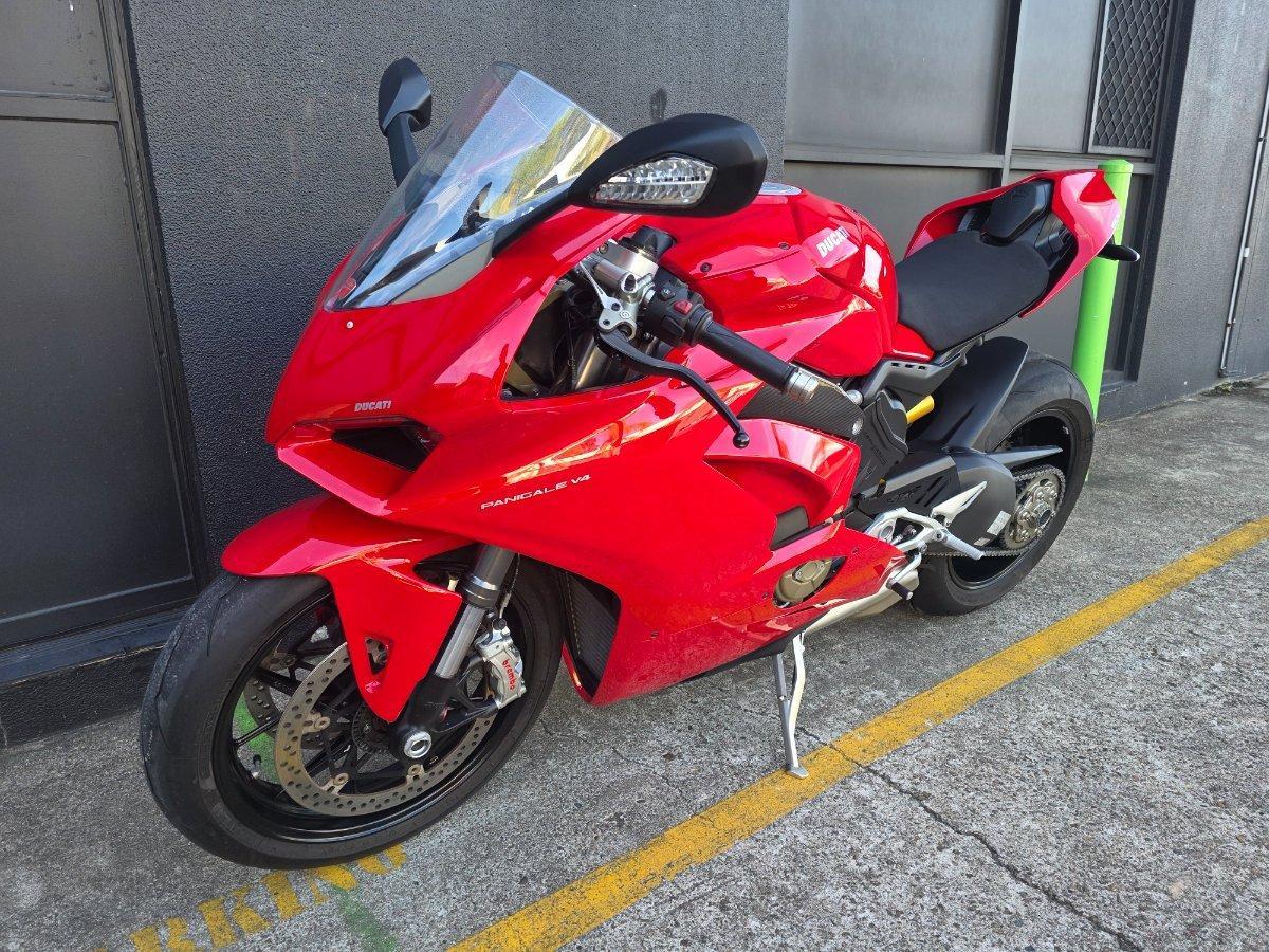 2019 DUCATI PANIGALE V4 SPORTS