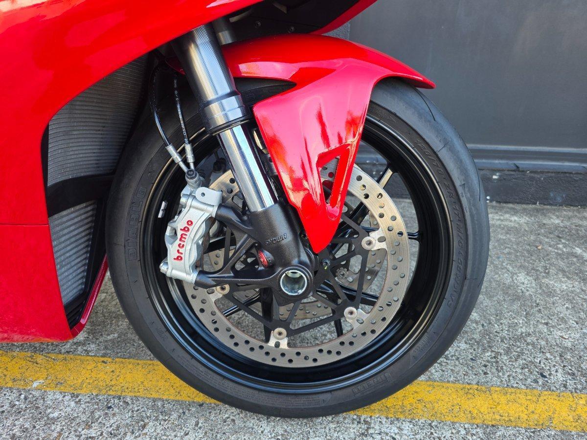 2019 DUCATI PANIGALE V4 SPORTS