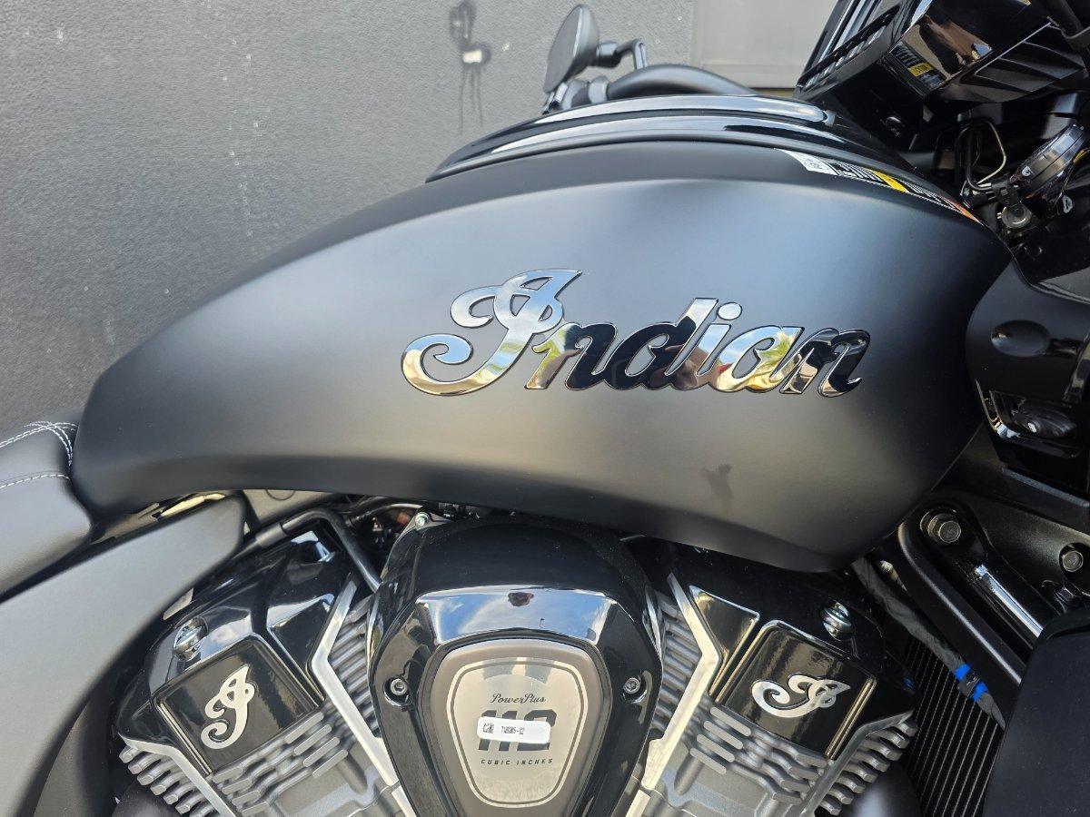 2025 INDIAN PURSUIT DARK HORSE ROAD