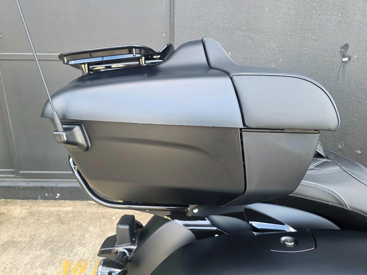 2025 INDIAN PURSUIT DARK HORSE ROAD