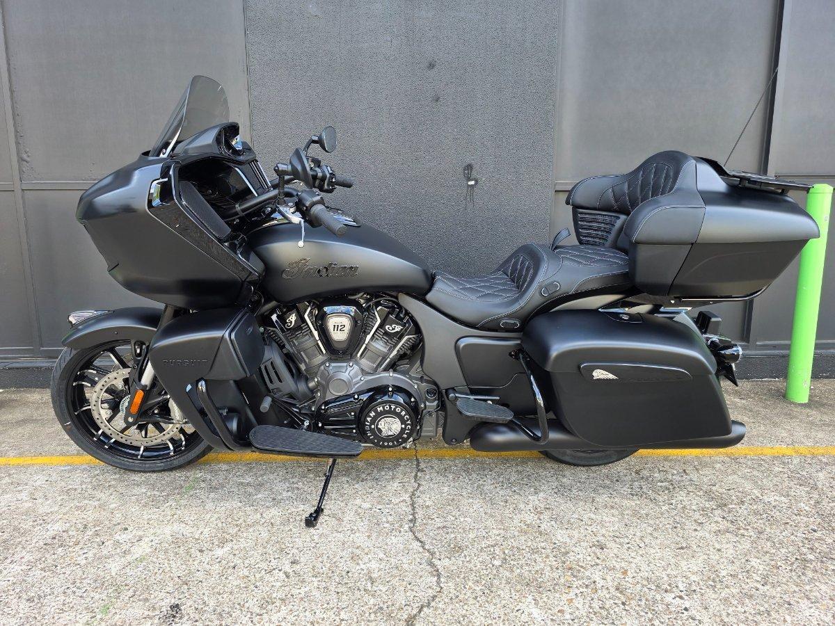 2025 INDIAN PURSUIT DARK HORSE ROAD
