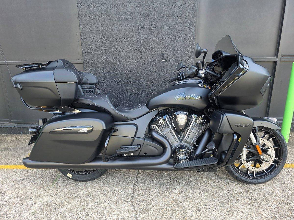 2025 INDIAN PURSUIT DARK HORSE ROAD