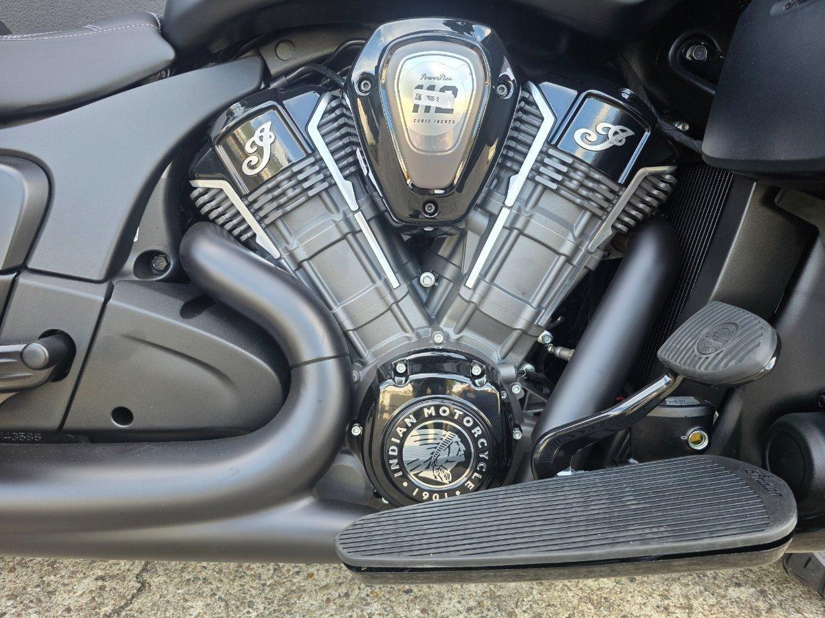 2025 INDIAN PURSUIT DARK HORSE ROAD